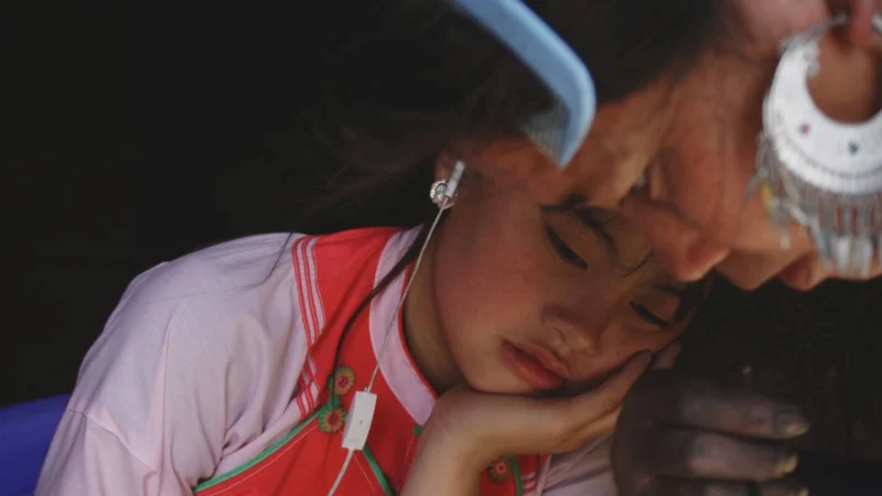 Những Đứa Trẻ Trong Sương - Children Of The Mist