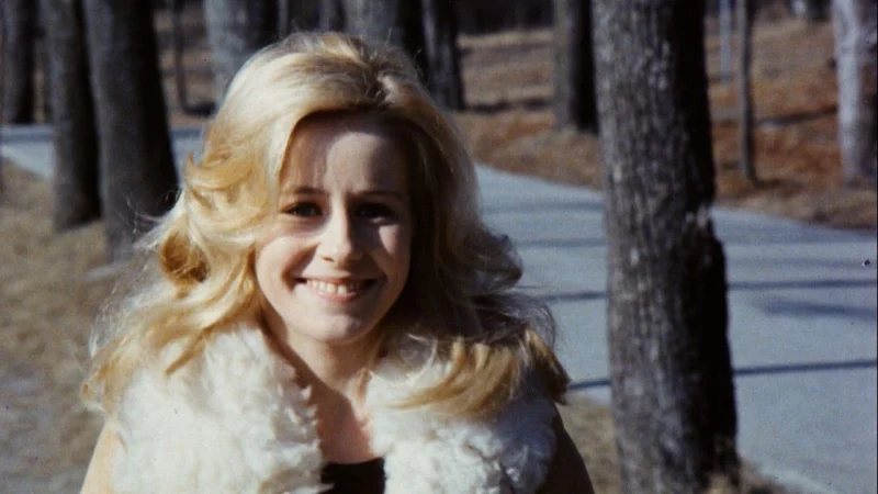 Nàng Ham Học Hỏi - Flossie