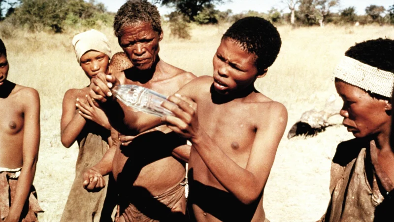 Đến Thượng Đế Cũng Phải Cười 3 - The Gods Must Be Crazy: Crazy Safari