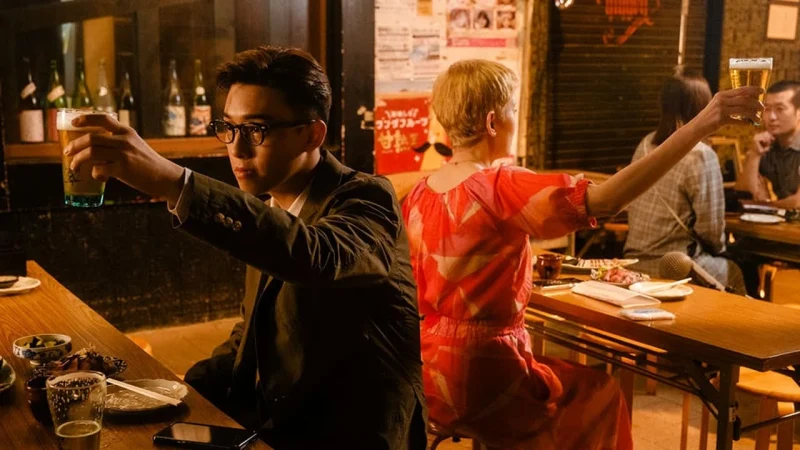 Yêu Vì Tiền, Điên Vì Tình - Love Lies