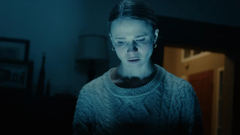 Điện Thoại Ma Ám - Cellphone