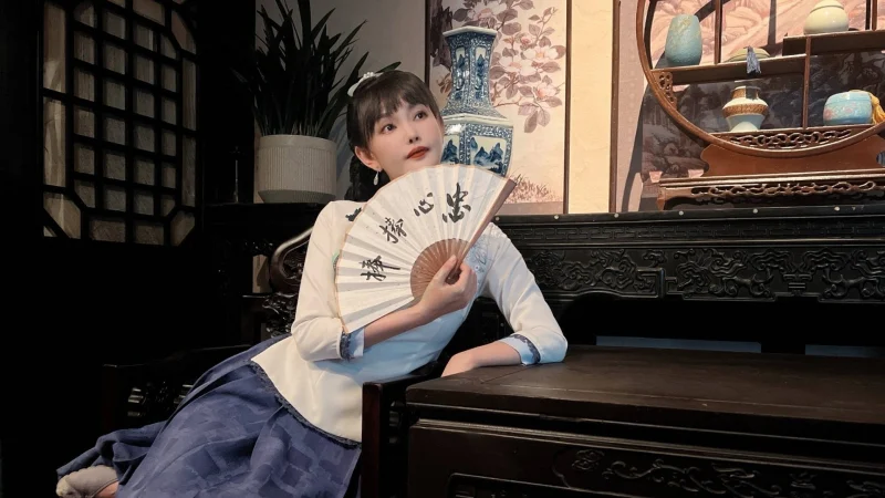 Hạo Ca Đại Náo Huyện Nha - The Petty Official