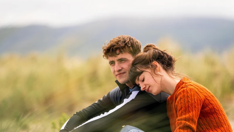 Người Bình Thường - Normal People