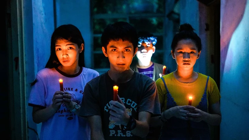 Tiệm Sách Kinh Dị Số 76 - 76 Horror Bookstore Tin Can Of Fear