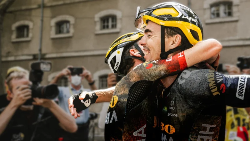 Tour De France: Trên Từng Dặm Đường (Phần 3) - Tour de France: Unchained (Season 3)