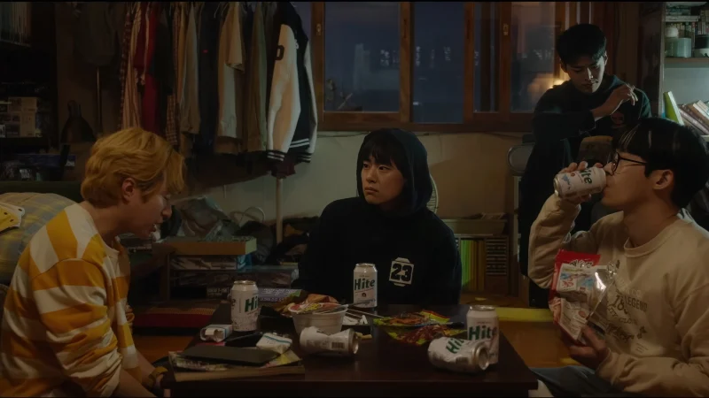 Chuyện Tình Khó Đỡ - History Of Scruffiness