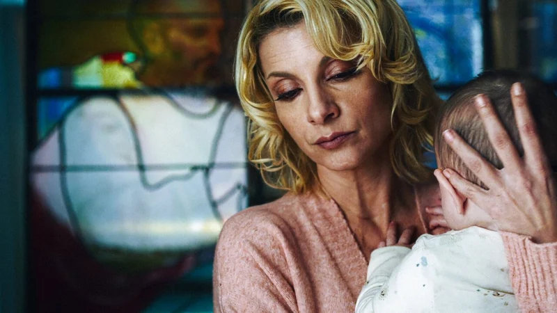 Gia Đình Linh Thiêng (Phần 1) - Holy Family (Season 1)