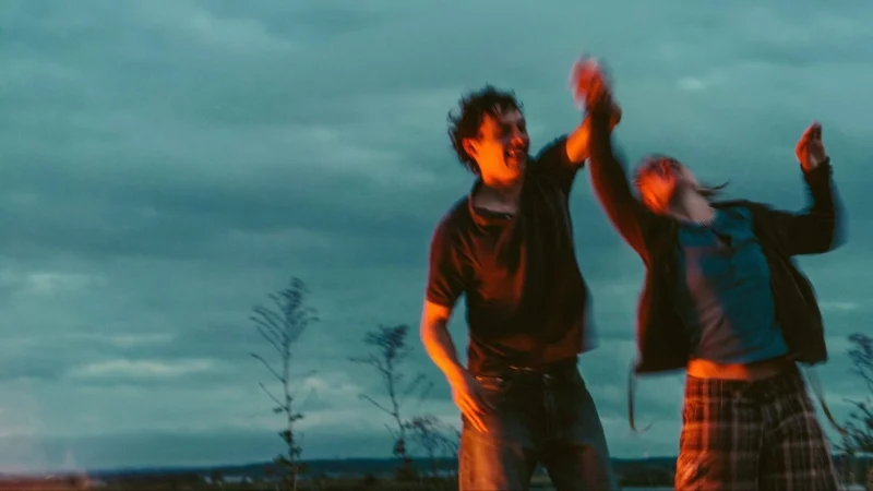 Kẻ Bên Lề - Urchin