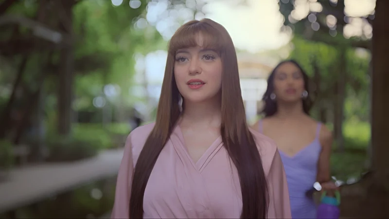 Lời Nguyền Hoa Hồng - Flower Girl